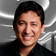 Dr. Rodrigo Campanholo